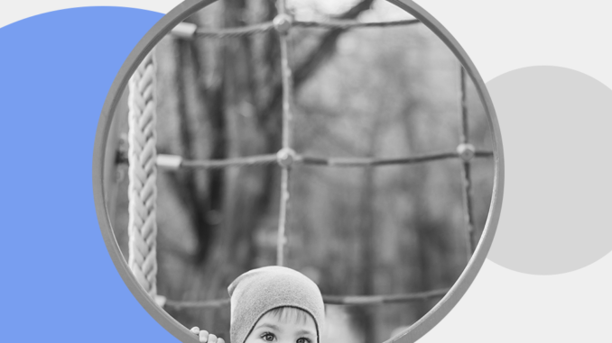 Czas na plac zabaw? Beztroska dzieci tylko razem z troską dorosłych